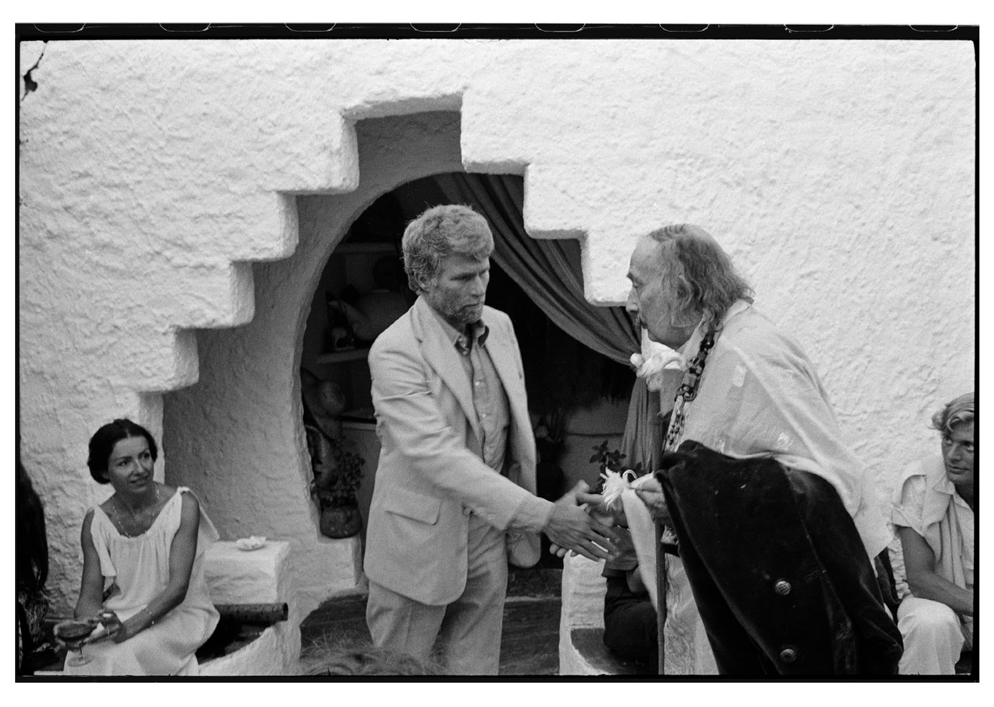 2_dali-estate_ron-kitai 2_dali-estate_ron-kitai